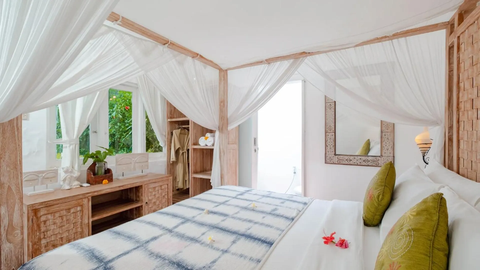 Ocean Star Villa Two Near Kudeta Beach Seminyak